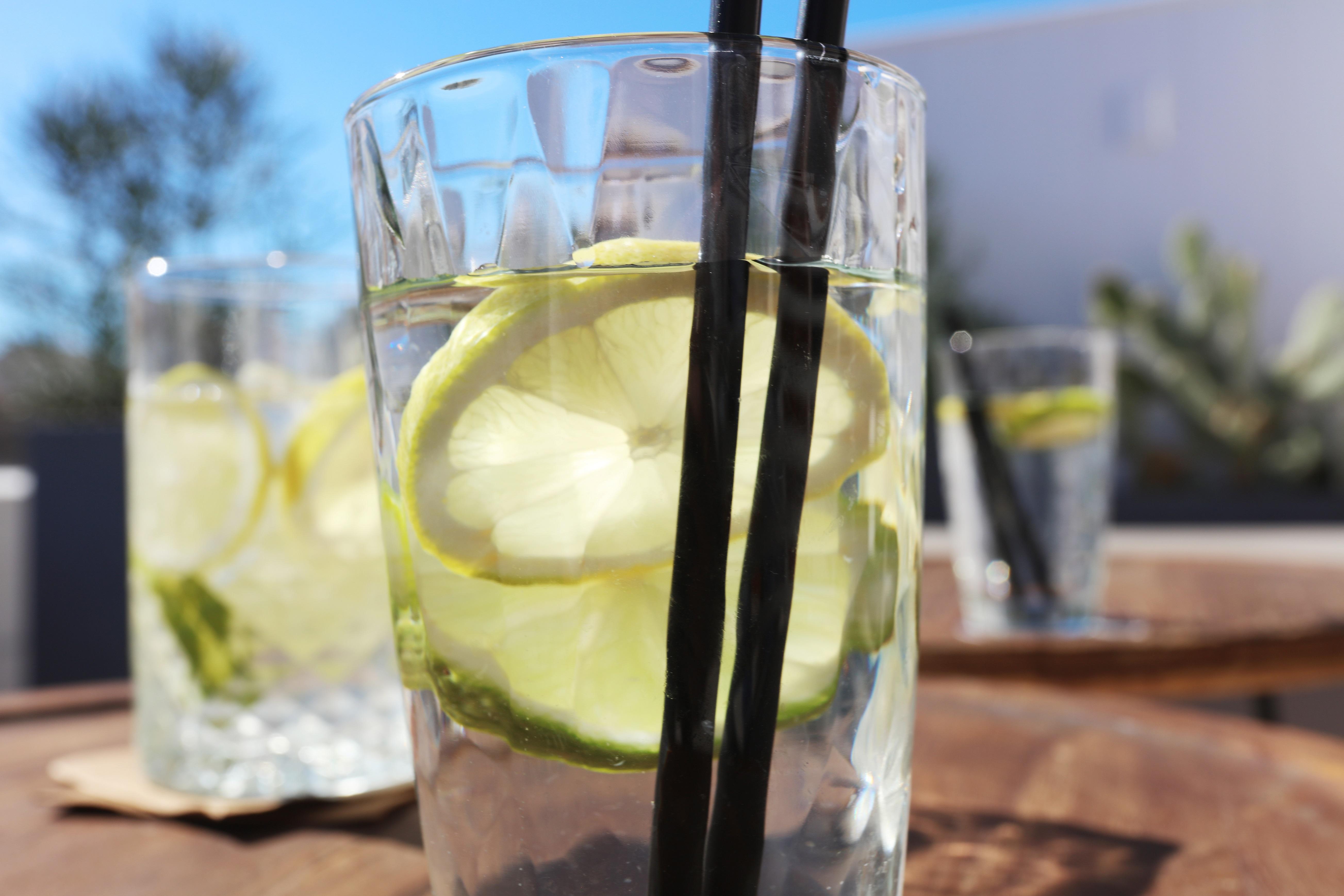 Bo Hotel Palma Exteriér fotografie Gin and tonic
