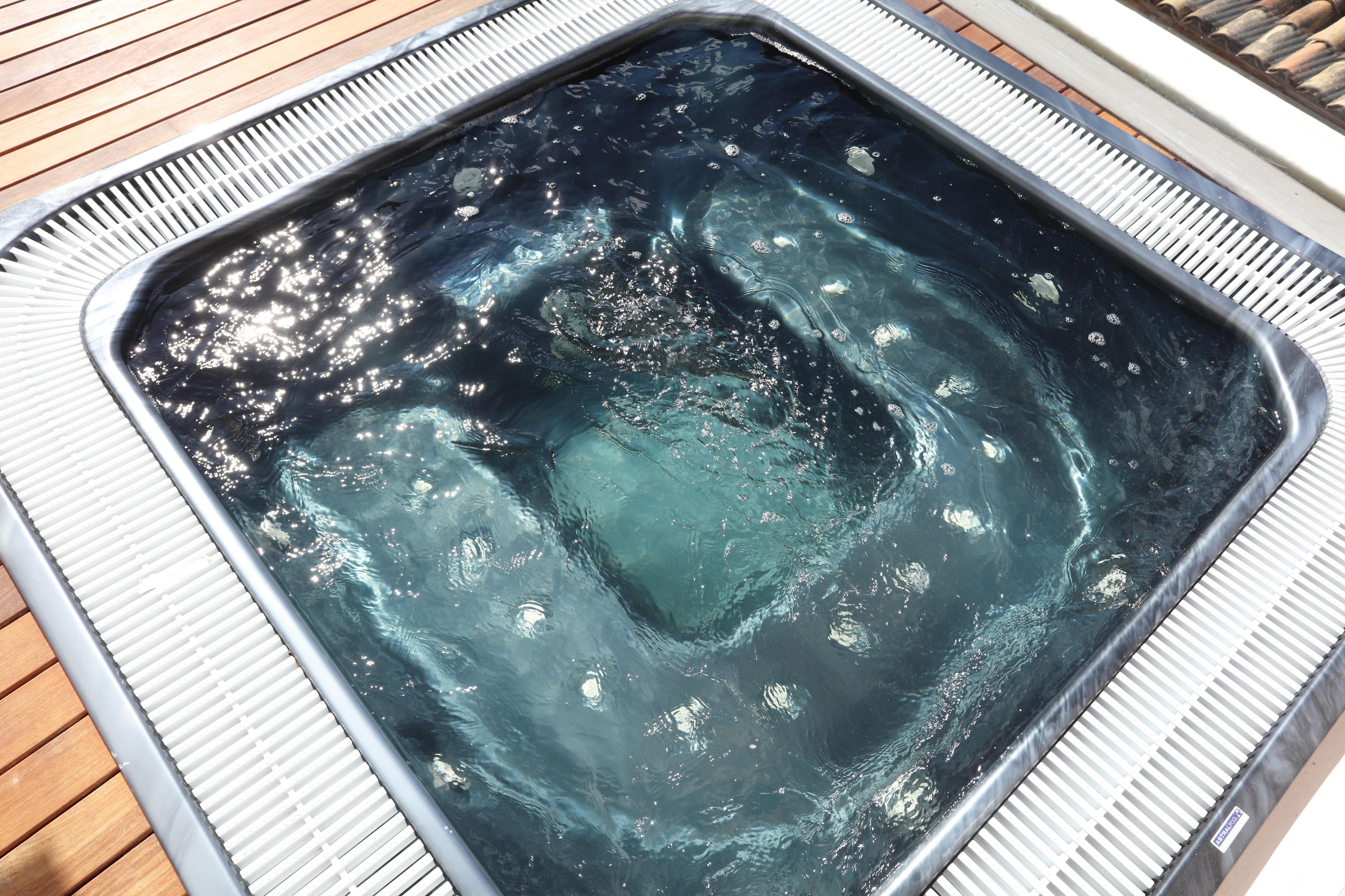 Bo Hotel Palma Exteriér fotografie Hot tub
